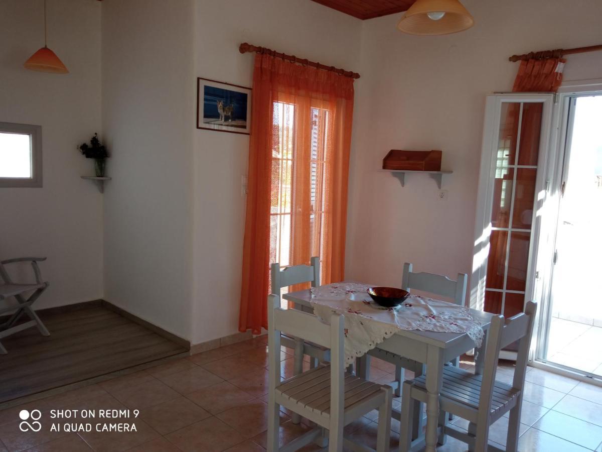 Soustas Apartments Longos  Екстер'єр фото