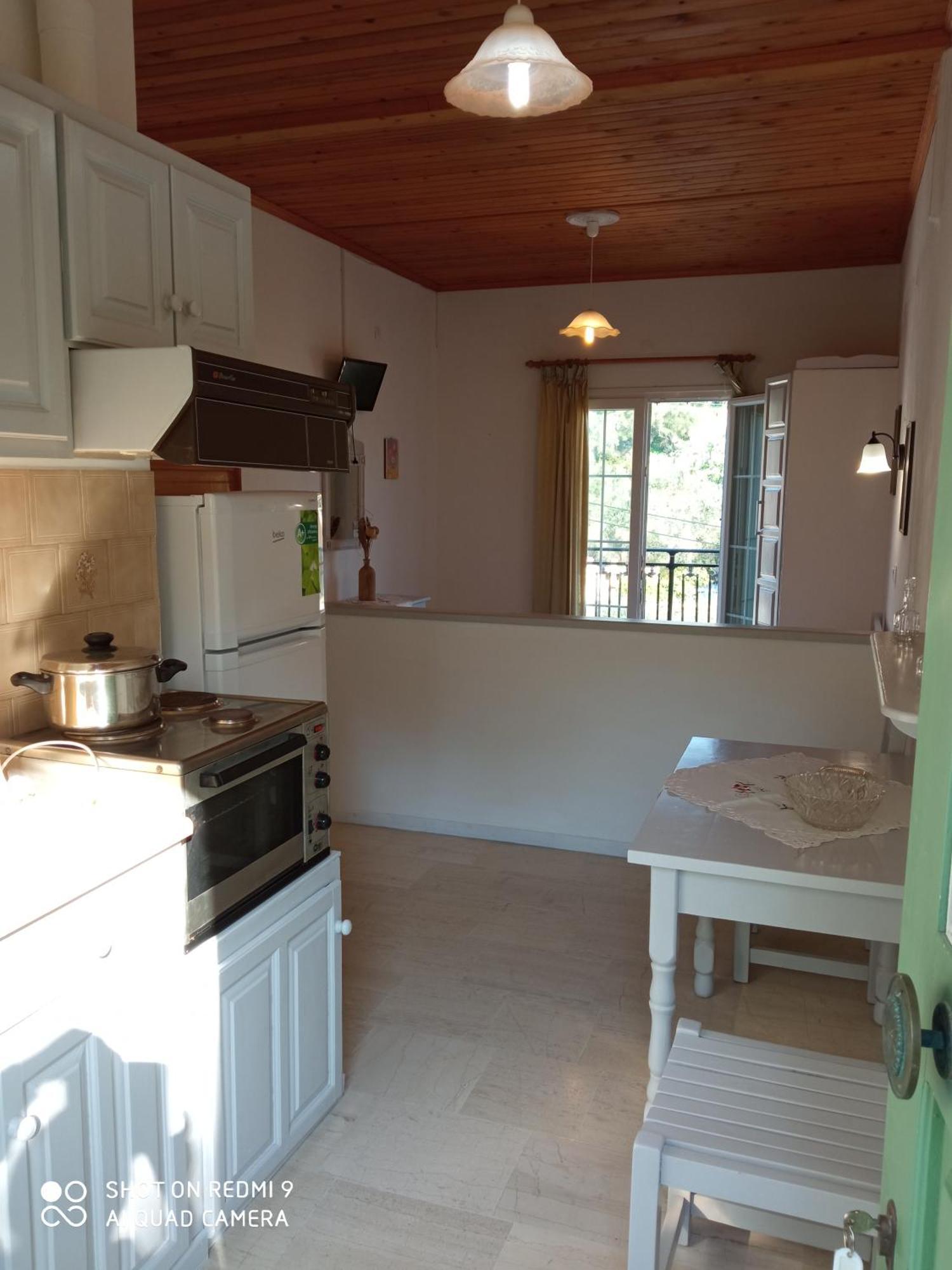 Soustas Apartments Longos  Екстер'єр фото